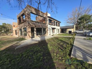 Foto 7 de Venta · Galpón de Usos Múltiples · Paseo La Tradición · Zona Don Mateo · Funes