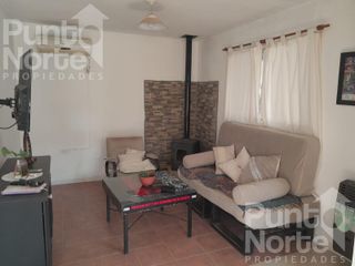 Foto 5 de Oportunidad se VENDE casa con terreno para construir un local en Los Almendros Esq Becerra