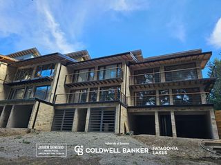 Foto 2 de VENTA Departamento Premium con Vista al Lago 214,55m2 Península Manzano UF 1, Villa La Angostura