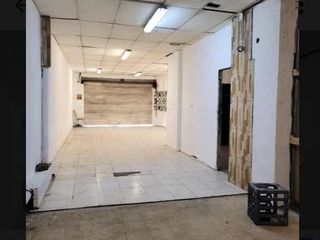 Foto 4 de Departamento en venta - 1 Dormitorio 2 Baños - Local - 142mts2  - Moreno