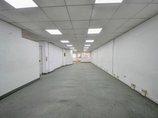 Foto 3 de Oficina - Av Santa Fe 960 – Piso 1ro - Ideal para transformar en vivienda (actualmente con renta)