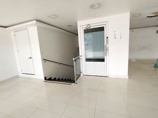 Foto 23 de ARRIENDO de LOCALES en PEREIRA