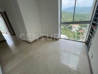 Foto 18 de ALQUILER EXCLUSIVO APARTAMENTO EN ALTOS DE MENGA