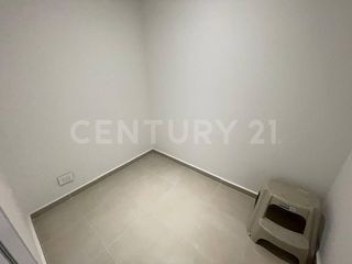 Foto 33 de ALQUILER EXCLUSIVO APARTAMENTO EN ALTOS DE MENGA