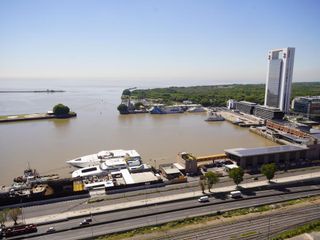 Foto 8 de Oficina en Alquiler lista para entrar en Catalinas con excelente vista panorámica al rio