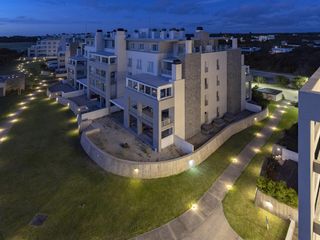 Foto 40 de Departamento en Alquiler - Albatros PB E - Al Golf 19