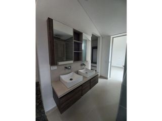 Foto 15 de CASA CONDOMINIO BATIK PANCE CALI