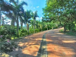 Foto 1 de Maat vende Lote Condominio - Villeta 3.220m2 $550Millones