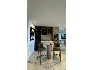 Foto 26 de VENTA DE EXCLUSIVO APARTAMENTO EN BUEN SECTOR DE LACIUDAD