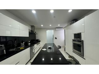 Foto 30 de VENTA DE EXCLUSIVO APARTAMENTO EN BUEN SECTOR DE LACIUDAD