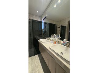 Foto 39 de VENTA DE EXCLUSIVO APARTAMENTO EN BUEN SECTOR DE LACIUDAD