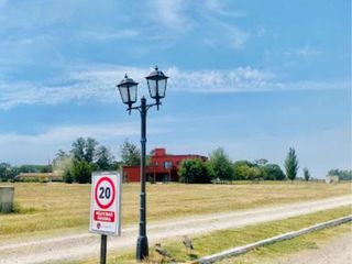 Foto 3 de Terreno en venta - 1.400Mts2 - Presidente Perón
