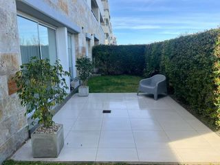 Foto 1 de PH en venta - 2 Dormitorios 2 Baños - Cochera - 161Mts2 - Quilmes