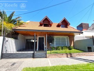 Foto 2 de Casa 5 ambientes en Quilmes -Apto credito