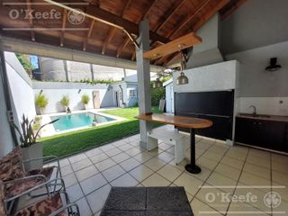 Foto 7 de Casa 5 ambientes en Quilmes -Apto credito