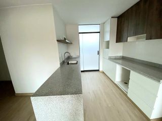 Foto 7 de En venta duplex de estreno en Jose luis Bustamante y Rivero