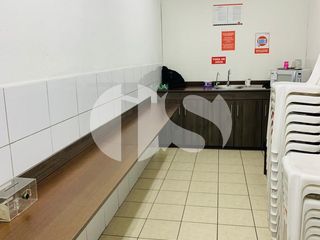 Foto 8 de DE VENTA GALPÓN EN PONCEANO