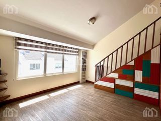 Foto 6 de VENDO CASA QUITO EL CONDADO