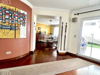 Foto 7 de VENDO CASA QUITO EL CONDADO