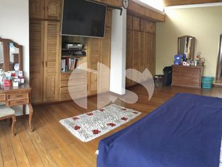 Foto 5 de CASA RENTERA DE VENTA CON LOCALES COMERCIALES SECTOR PLAZA DE TOROS