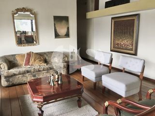 Foto 10 de CASA RENTERA DE VENTA CON LOCALES COMERCIALES SECTOR PLAZA DE TOROS