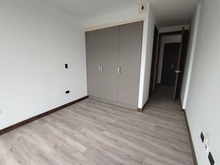 Foto 13 de Casa de 3 habitaciones con vista y jardín de 241m2