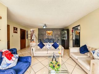 Foto 9 de DUPLEX EN VENTA / COCHERA / 107 M2 BAJAMOS EL PRECIO