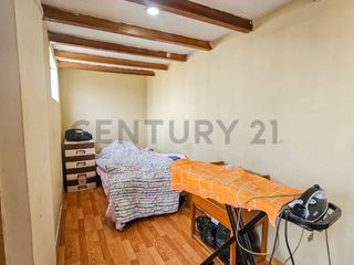 Foto 1 de DUPLEX EN VENTA / COCHERA / 107 M2 BAJAMOS EL PRECIO