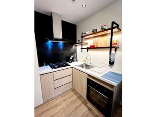 Foto 1 de ELEGANTE Y MODERNA SUITE EN RENTA AV 12 DE ABRIL CUENCA