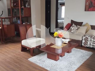 Foto 3 de DEPARTAMENTO DÚPLEX EN VENTA SECTOR LOS CEREZOS, CUENCA