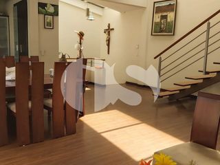 Foto 4 de DEPARTAMENTO DÚPLEX EN VENTA SECTOR LOS CEREZOS, CUENCA