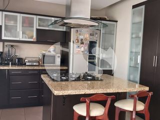 Foto 5 de DEPARTAMENTO DÚPLEX EN VENTA SECTOR LOS CEREZOS, CUENCA