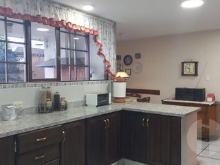 Foto 5 de CASA EN VENTA SECTOR CHALLUABAMBA, CUENCA