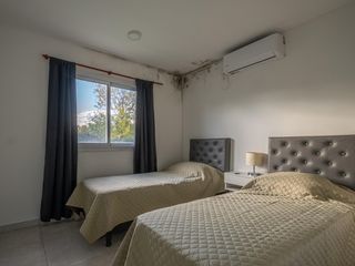 Foto 26 de Casa en venta PB lote 590m2 5amb 3dor 2baños 3cocheras fondo pileta parrilla galería lavadero