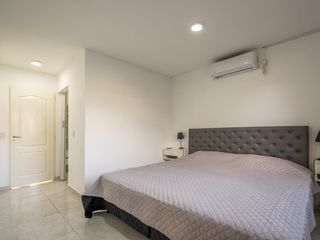 Foto 21 de Casa en venta PB lote 590m2 5amb 3dor 2baños 3cocheras fondo pileta parrilla galería lavadero