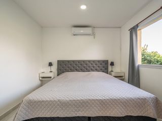 Foto 16 de Casa en venta PB lote 590m2 5amb 3dor 2baños 3cocheras fondo pileta parrilla galería lavadero