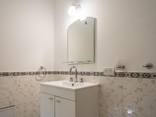 Foto 24 de Casa en venta PB lote 590m2 5amb 3dor 2baños 3cocheras fondo pileta parrilla galería lavadero