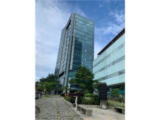 Foto 2 de PARQUEADERO EN ARRIENDO EN EL POBLADO  MEDELLN CMARA COLOMBIANA