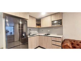 Foto 2 de Vendo apartaloft para estrenar en Conquistadores, cero ruido