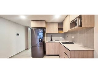 Foto 3 de Vendo apartaloft para estrenar en Conquistadores, cero ruido