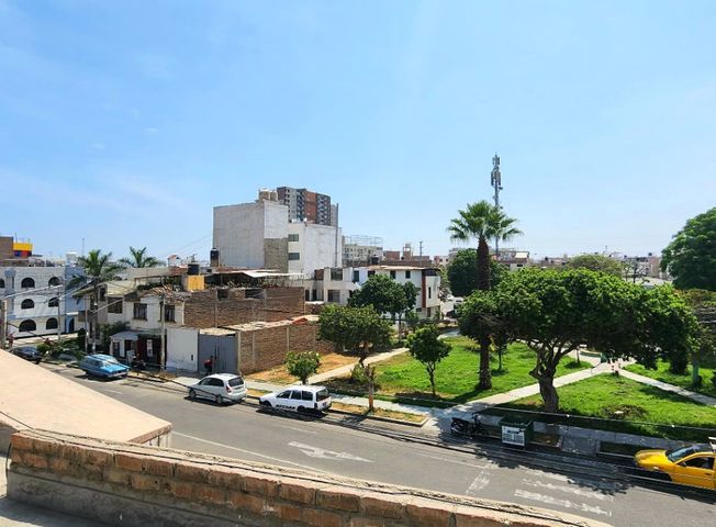 place photo 48