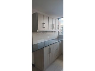 Foto 7 de SUPERMAXI BRASIL RENTA  DE 250 M2 4 HABITACIONES 1000