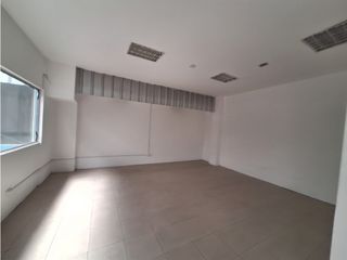 Foto 10 de Llano Grande, Galpón en Renta, 1526m2, 5 Ambientes