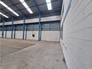 Foto 3 de Llano Grande, Galpón en Renta, 1526m2, 5 Ambientes