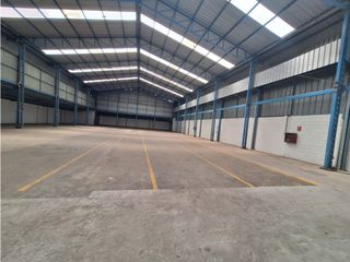 Foto 1 de Llano Grande, Galpón en Renta, 1526m2, 5 Ambientes