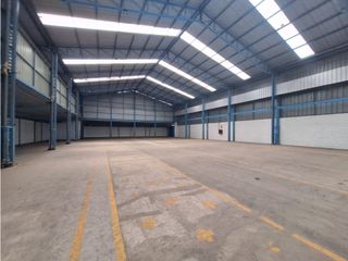 Foto 6 de Llano Grande, Galpón en Renta, 1526m2, 5 Ambientes