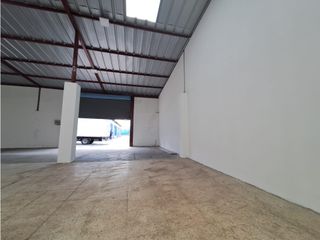 Foto 11 de Ponceano, Galpón en Renta, 270m2, 1 Ambiente
