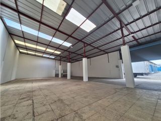 Foto 5 de Ponceano, Galpón en Renta, 270m2, 1 Ambiente