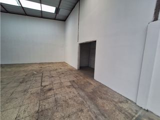 Foto 12 de Ponceano, Galpón en Renta, 270m2, 1 Ambiente