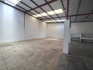 Foto 4 de Ponceano, Galpón en Renta, 270m2, 1 Ambiente